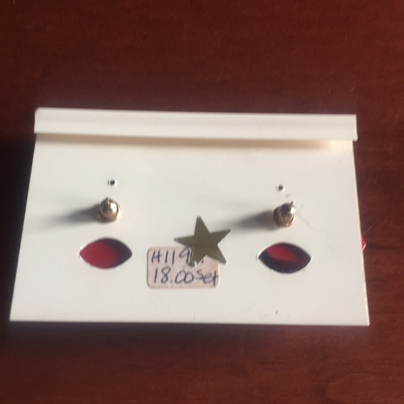 NWT Strawberry Earrings, Wooden, hand painted - Picture 3 of 8